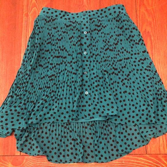 BCBGeneration flowy polka dot skirt size small - Picture 2 of 8